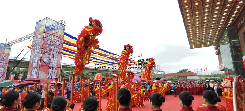 鸿喜龙狮 